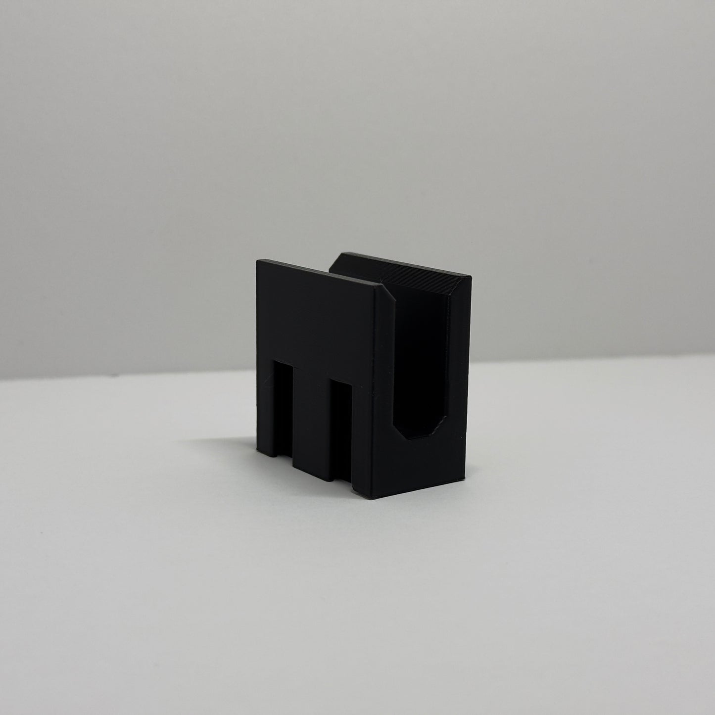 Bend 3DP - Modular Magnetic Pliers Holders