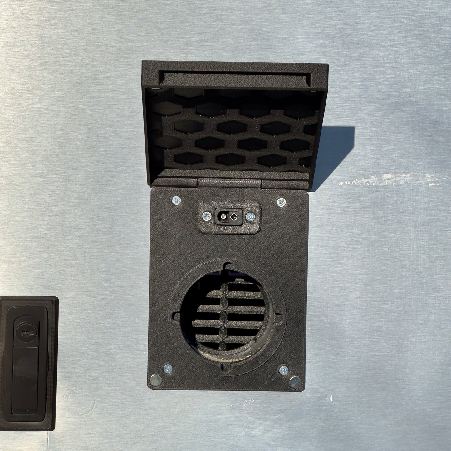 Bend 3DP - Diesel Heater Port Attachment System