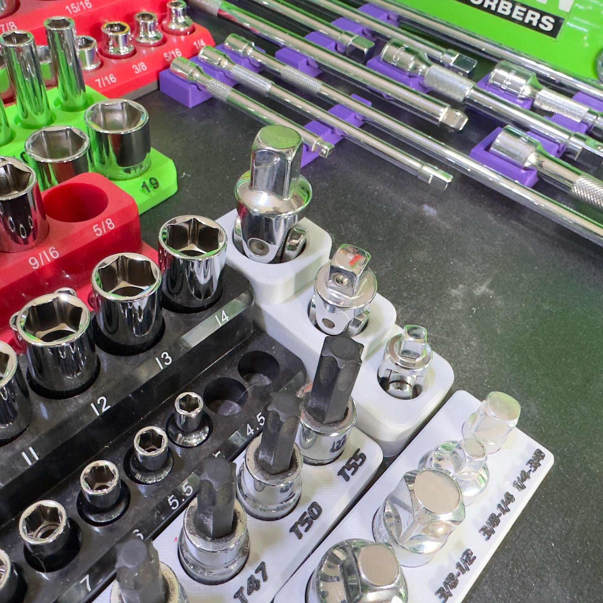 Universal Magnetic Socket Swivel Set Vertical Organizer