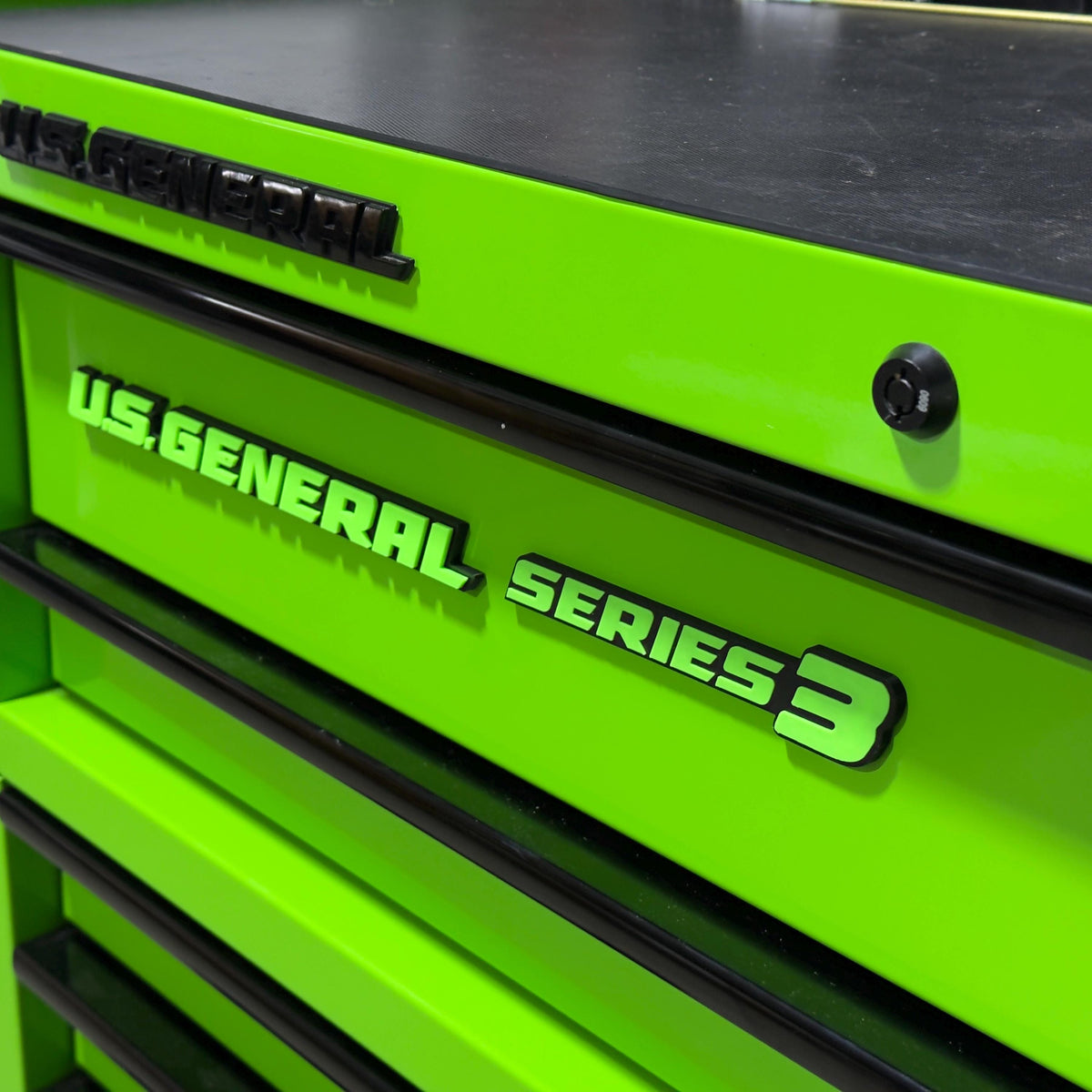 Harbor Freight Toolbox Logo Plate – Magnetic US General Logo Badge