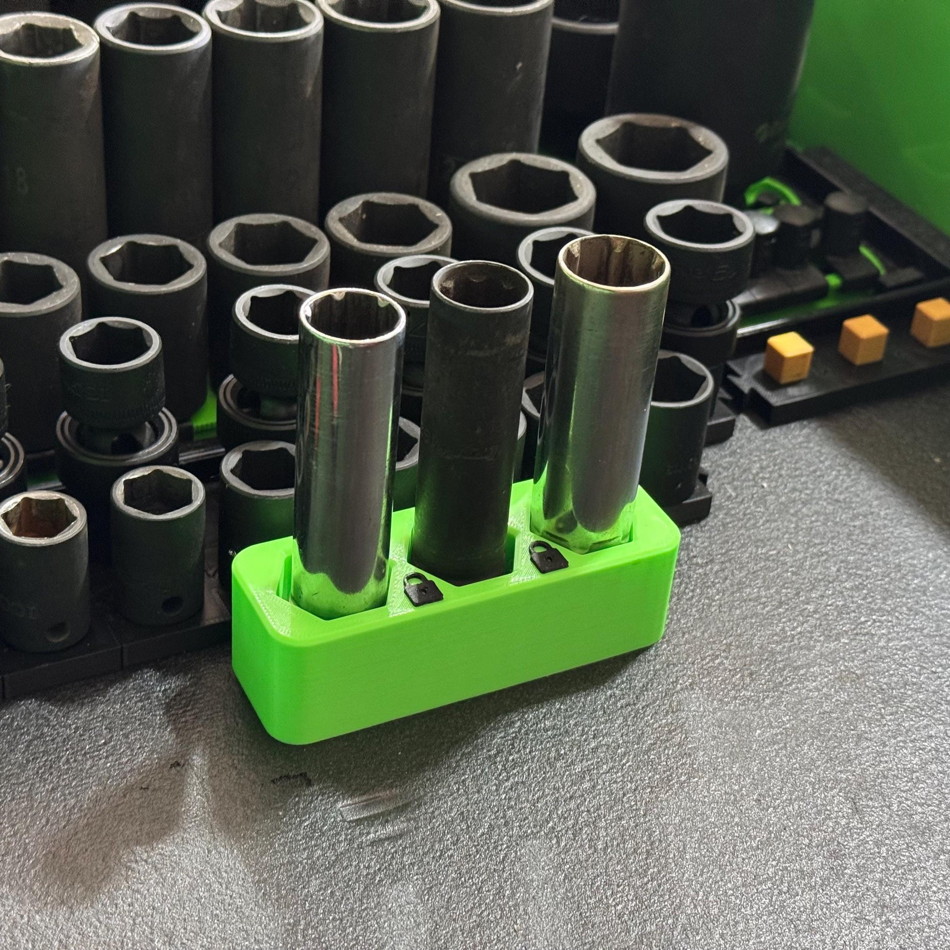 Magnetic Wheel Lock Key Holder – Wheel Lock Socket Organizer for Toolboxes