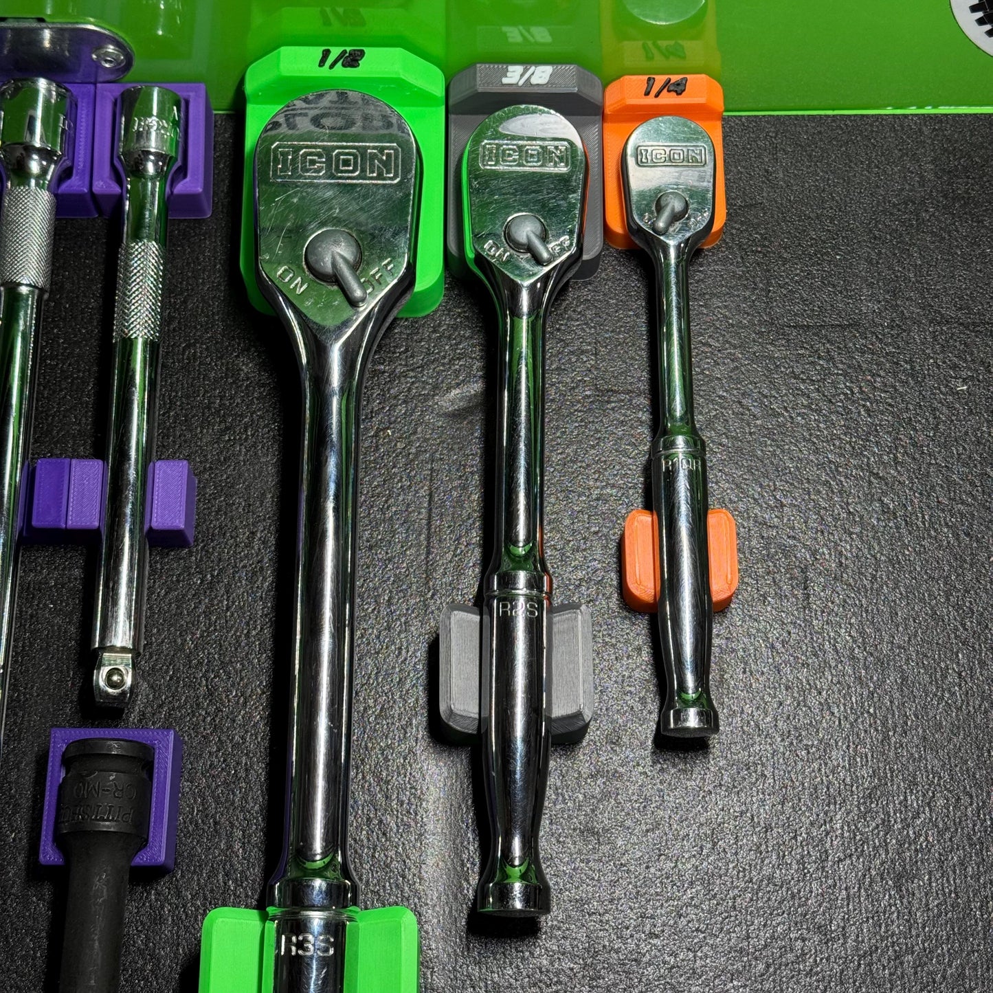 Ratchet Holder – Low Profile Lay-Flat Organizer for Toolboxes